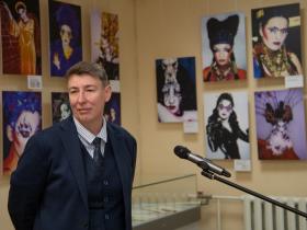 Открытие фотовыставки "Встреча с Мариной"